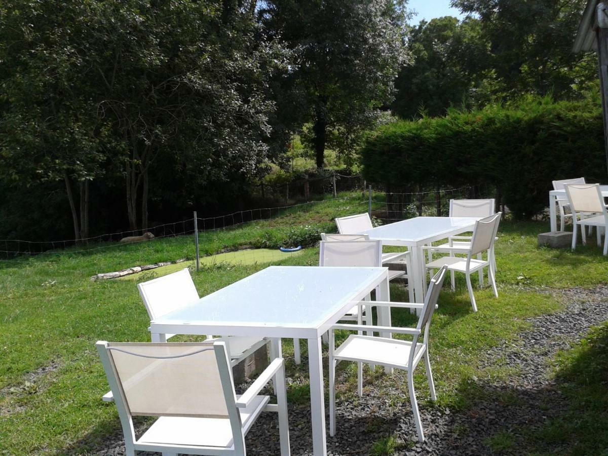 Le Bon Air Est Dans Le Pre Champagnac (Auvergne) Exterior foto