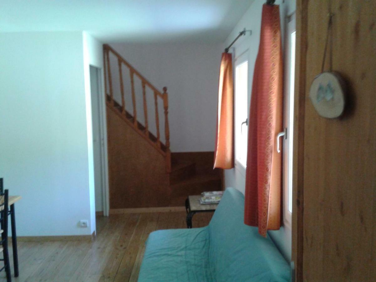 Le Bon Air Est Dans Le Pre Champagnac (Auvergne) Exterior foto